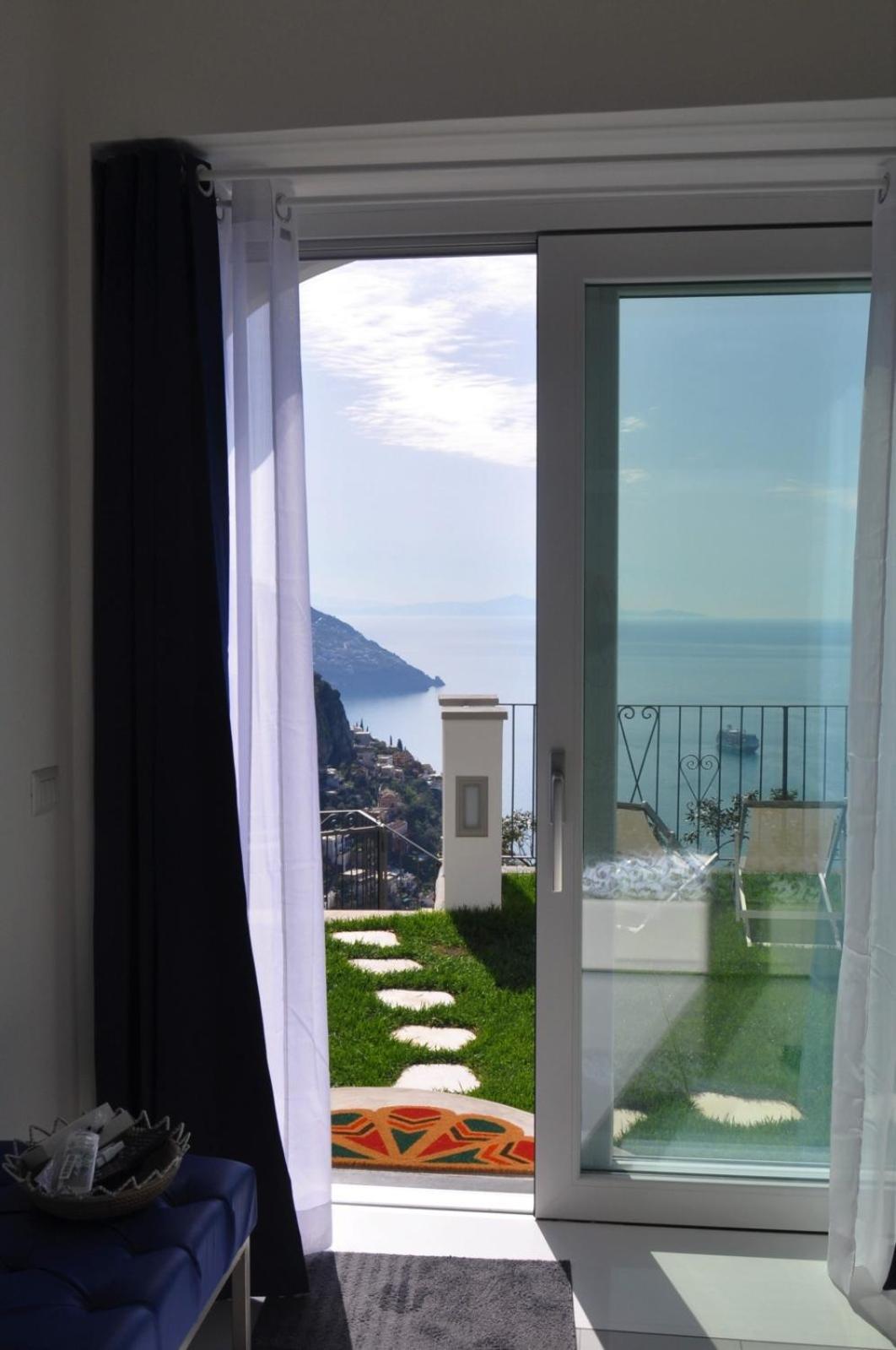 Gresy Appartamento Suite Positano Exterior photo